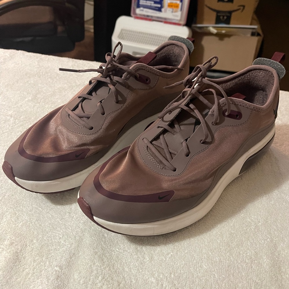 Some small blemishes on top, but they’ll probably come out with a wash.